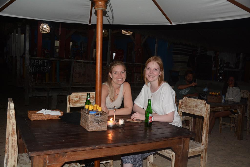 Hotel Santai Warung Bali à Jimbaran Extérieur photo